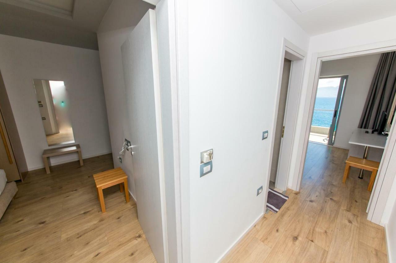 Palace 4* Saranda